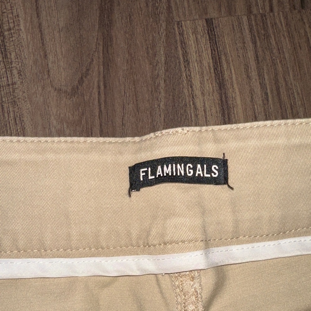 Flamingoals Women's Beige Cargo Shorts - Picture 5 of 8